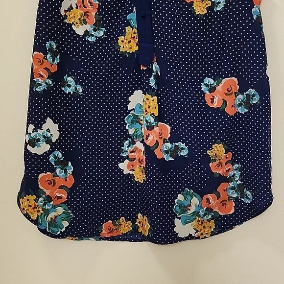 Modcloth Navy Blue Floral V Neck Tunic Sleeveless Cottagecore Top size Medium - Picture 5 of 14